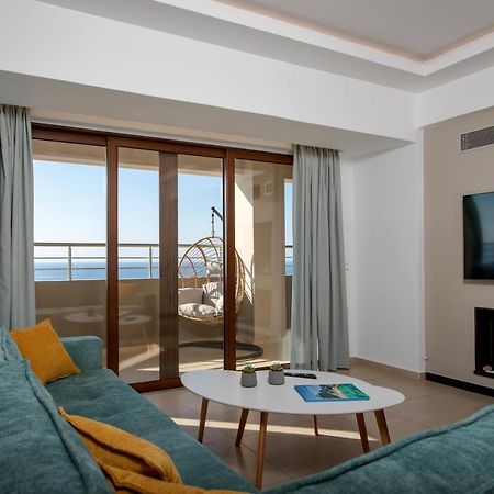 Overview Chania With Sea View And Amazing Sunset Exteriör bild